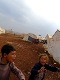 La vita in una tendopoli è molto difficile anche per un solo giorno, figuriamoci per più di 2 anni... (Campo di Bab Al Salam, Siria - linea di confine)